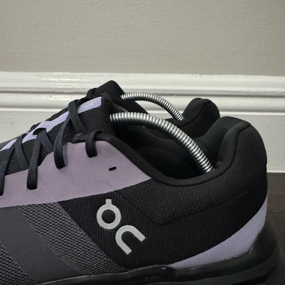 Mens ON Running Cloud Runner Iron Black Size 10.5  On Cloud - Picture 2 of 8